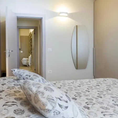 Simonetta Poggio Le Trincee *