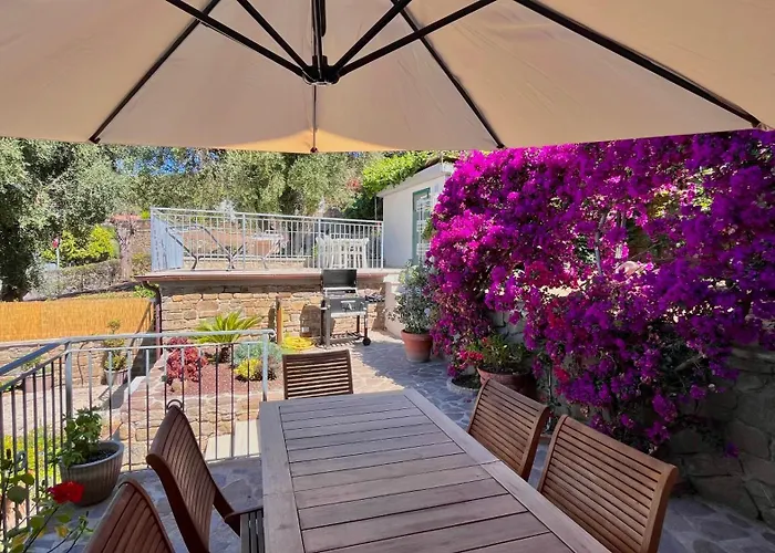 Holiday home Simonetta Poggio Le Trincee *